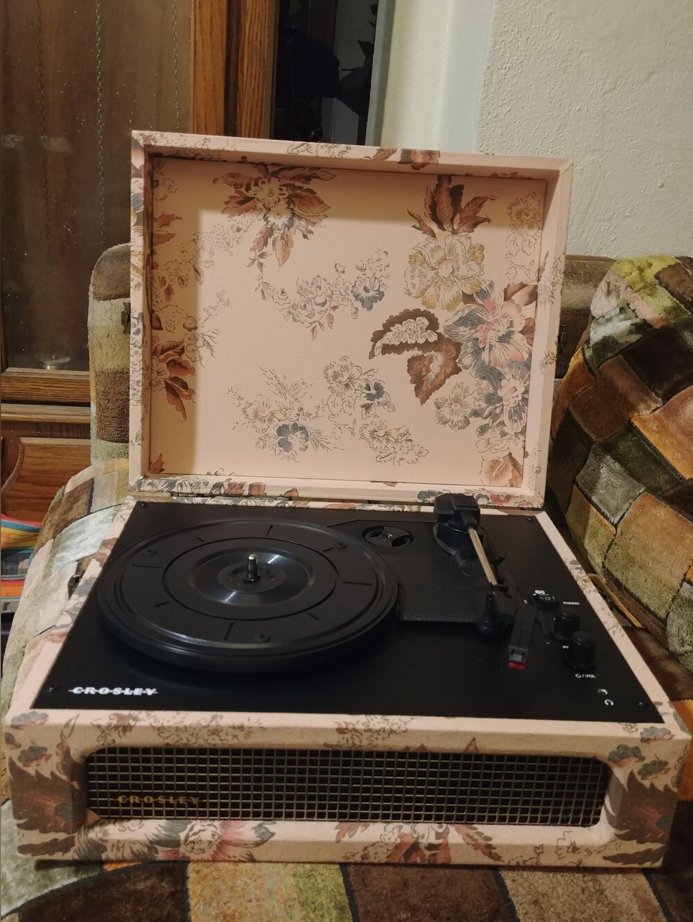 Crosley record player CR8017B-FL